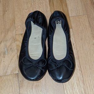 Harper Canyon Ballet Flats Kids Size 2